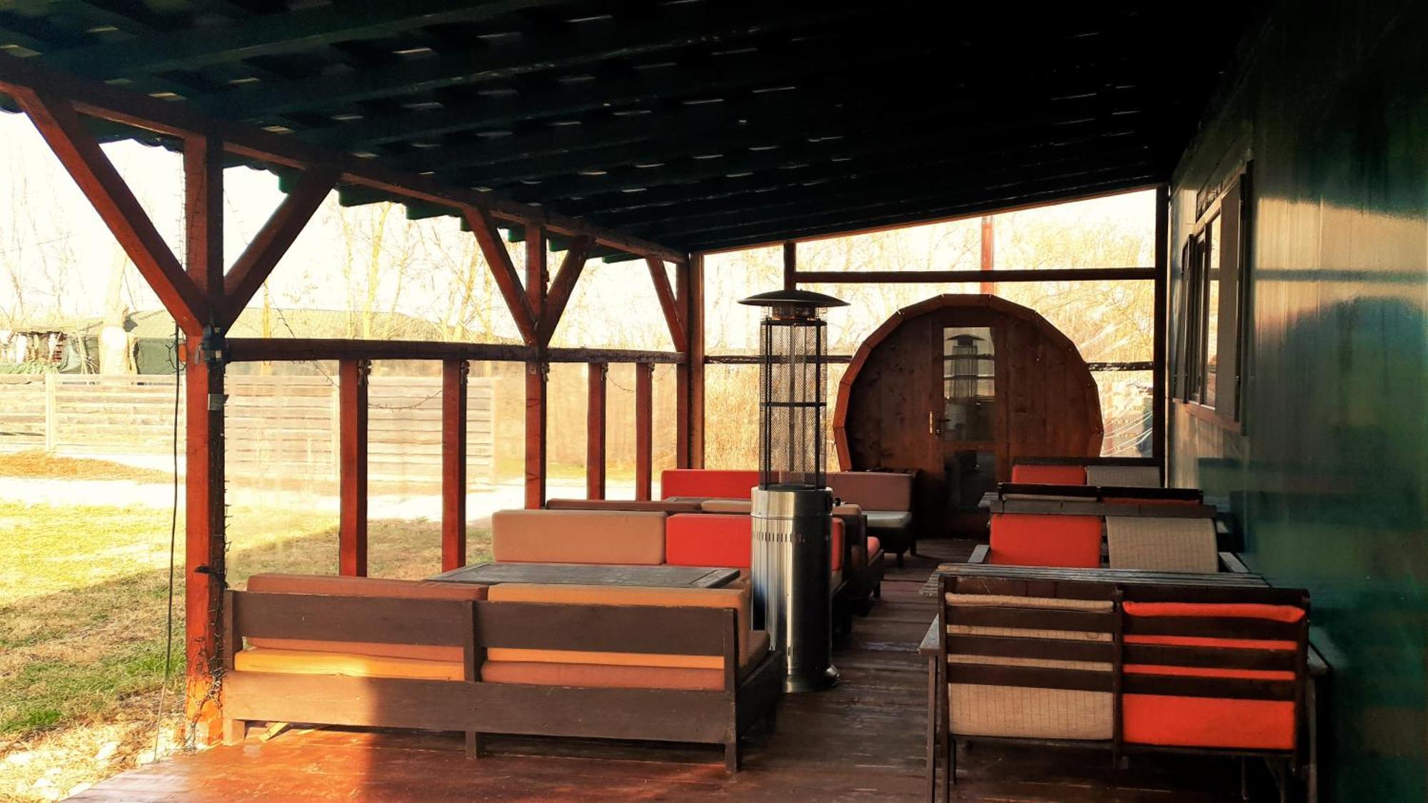 Hotel Restaurant Plutitor Delta Ways Nufaru Exterior foto